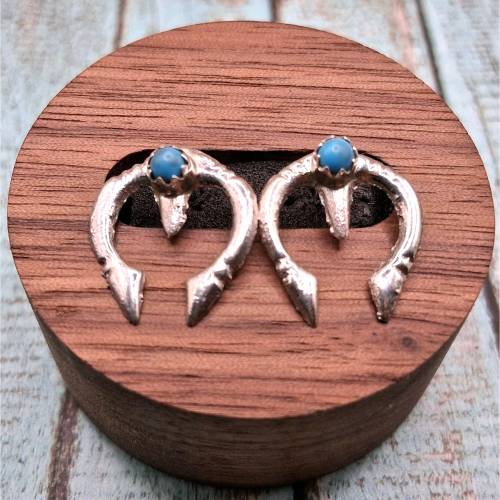 Native American Sterling Silver Turquoise Naja Stud Earrings Horseshoe Navajo